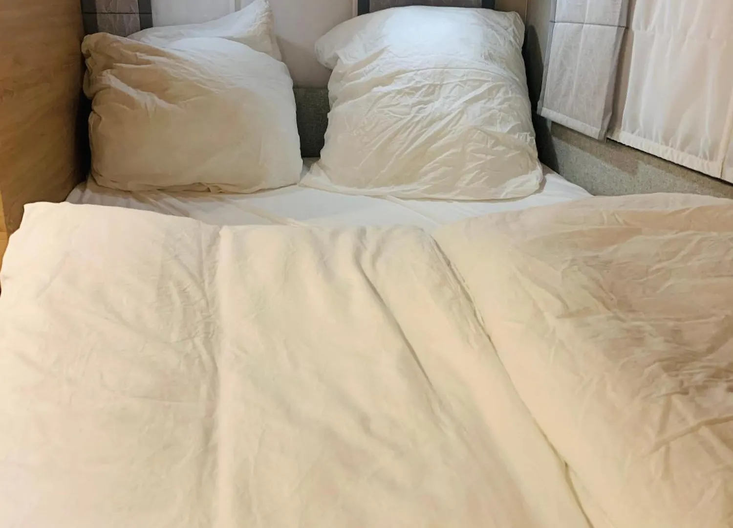 Apartment 5 Sterne Wohnwagen Direkt An Der Messe - Comfortable New Caravan At Fair Trade - Floor Heating - 2 Big Beds - Fully Equipped Home - Auf Expo Plaza Und Hannover Messe - Klimaanlage - Fussbodenheizung - Reserved Camping Site On Extra Cost
